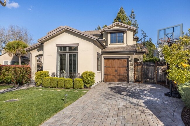 property at 823 Sycamore Dr