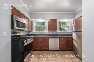 707 Morris Ave SE in Grand Rapids, MI - Building Photo - Building Photo