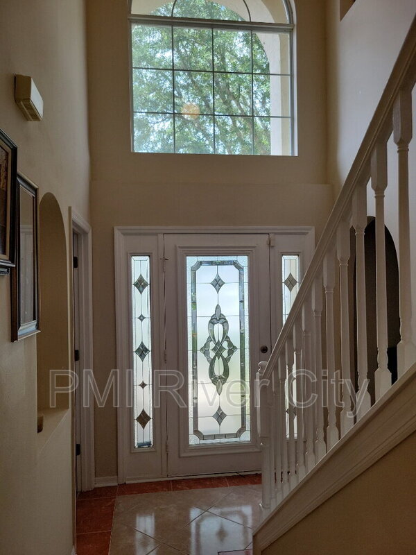 5425 Lafayette Park Dr N in Jacksonville, FL - Building Photo - Building Photo