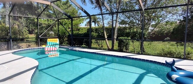 property at 1132 SE Oriental Ave