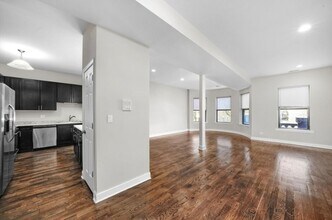 4521 S Michigan Ave in Chicago, IL - Building Photo - Building Photo