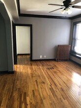 846 W Montrose Ave in Chicago, IL - Building Photo - Building Photo