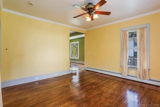 220 Walnut St in Winchester, CT - Building Photo - Building Photo
