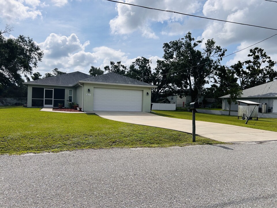 817 Hancock Ave in Sarasota, FL - Building Photo