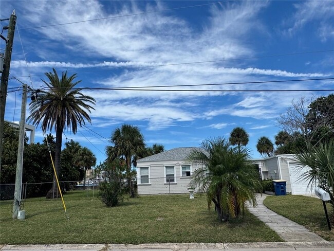 180 Devon Dr in Clearwater, FL - Building Photo - Building Photo