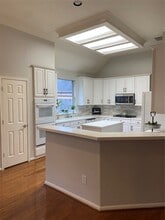 14610 Farrawood Dr in Cypress, TX - Building Photo - Building Photo