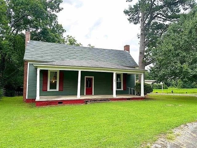 property at 123 Hillcrest St