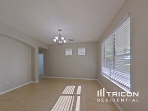 405 Grassy Key Way in Groveland, FL - Building Photo - Building Photo