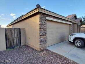 1883 N Desert Willow St in Casa Grande, AZ - Building Photo - Building Photo