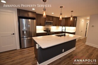 750 Southern Hills Dr in Arnold, MD - Building Photo - Building Photo