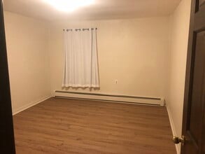 7 Grandview Rd, Unit 7 in Fairfield, CT - Building Photo - Building Photo