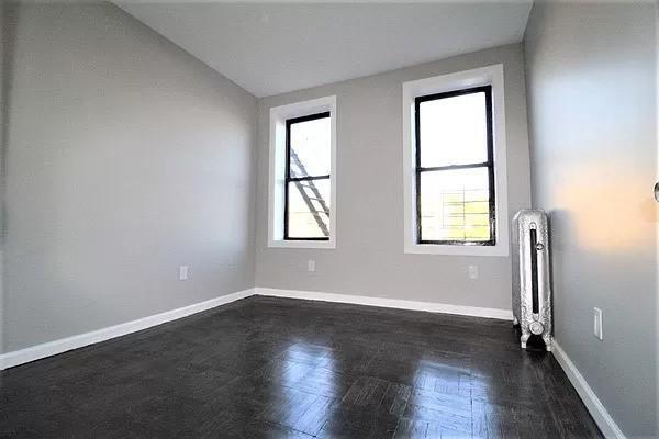 2380 Grand Ave in Bronx, NY - Building Photo - Building Photo