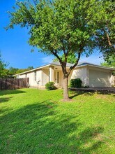 908 Sally Lunn Way in Pflugerville, TX - Building Photo - Building Photo