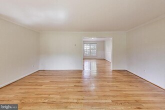10323 Snowpine Way in Potomac, MD - Building Photo - Building Photo