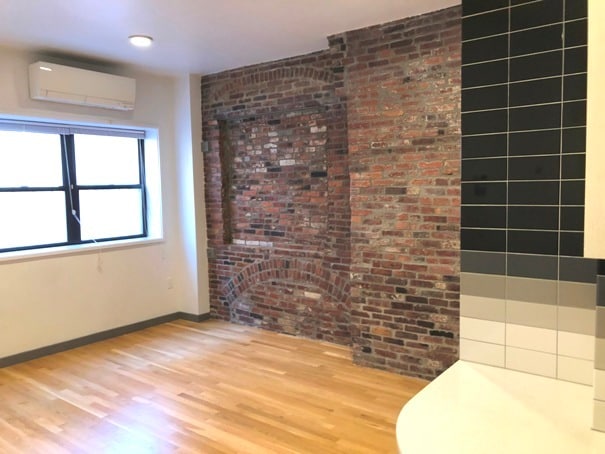 141 Bowdoin St, Unit Bowdoin street