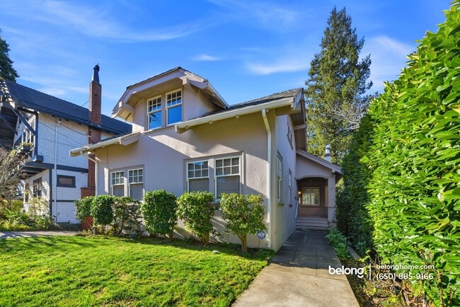 31 Hardwick Ave in Piedmont, CA - Building Photo - Building Photo