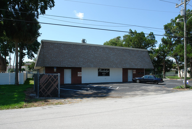 Rutledge Apartments in Daytona Beach, FL - Building Photo - Building Photo