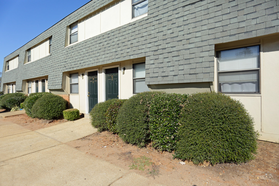 Sunrise Apartments in Montgomery, AL - Building Photo