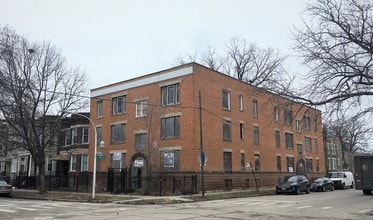 6055 S Peoria St in Chicago, IL - Building Photo - Building Photo