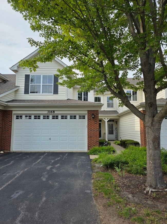 3168 Pearl St in Elgin, IL - Building Photo - Building Photo
