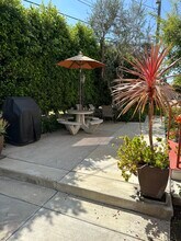 314 N Kenwood St, Unit 314 in Burbank, CA - Building Photo - Building Photo