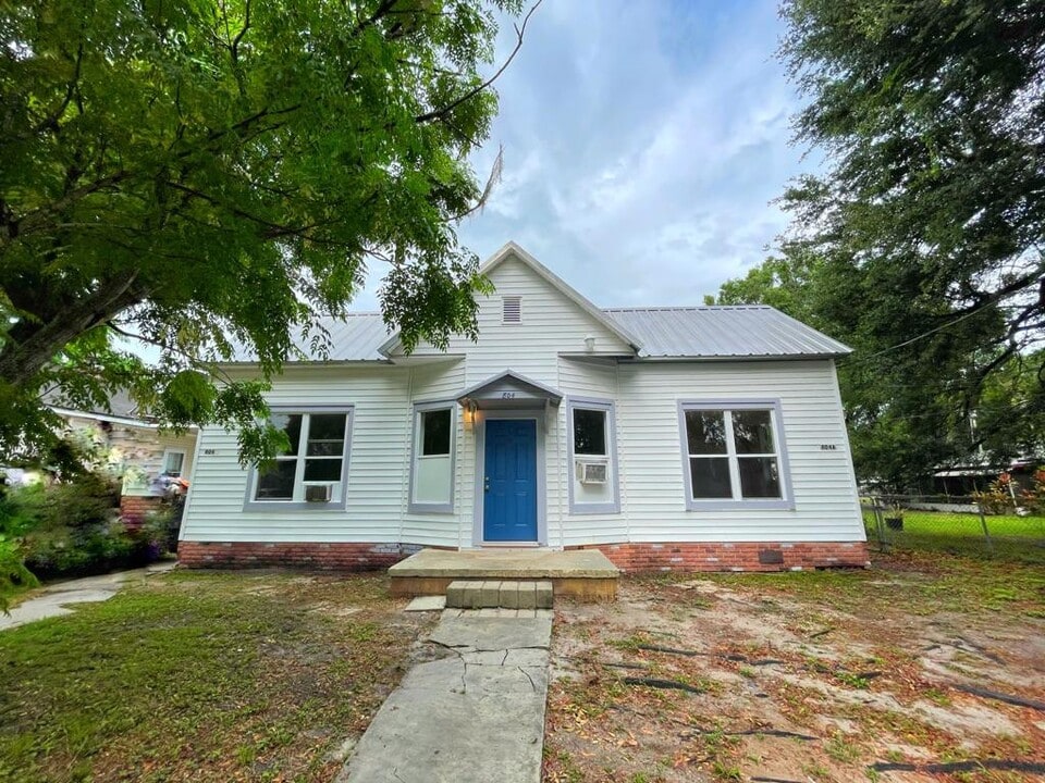 804 NW 1st Ave, Unit A in Mulberry, FL - Foto de edificio