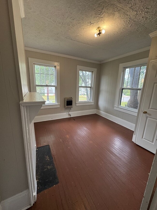 927 Highland Ave in Anniston, AL - Building Photo - Building Photo
