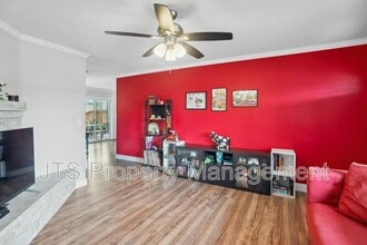 6449 Feliciter Way in Citrus Heights, CA - Building Photo - Building Photo
