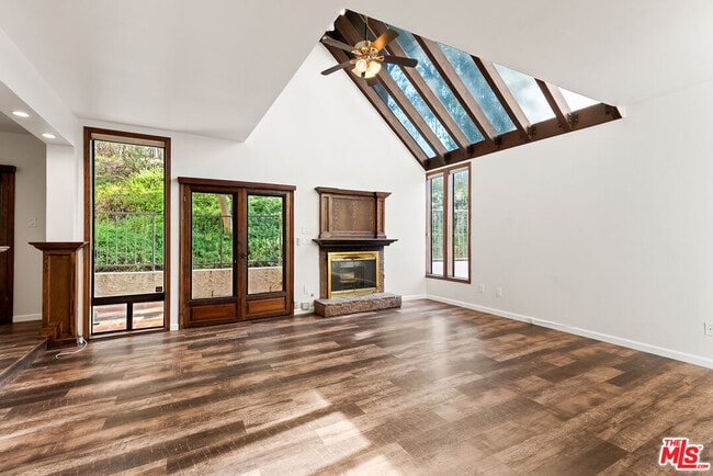 property at 11601 Montana Ave