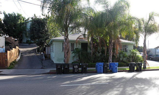 609-613 W Avenue 28 in Los Angeles, CA - Foto de edificio - Building Photo