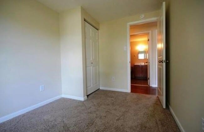 10760 Cedarwood Dr in Waldorf, MD - Building Photo - Building Photo