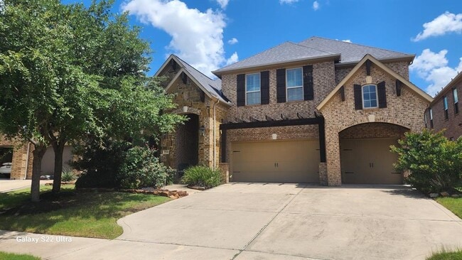 property at 27506 Windcrest Key Ln