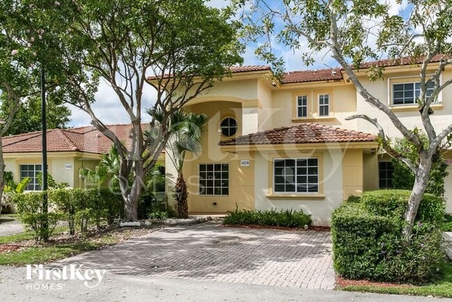 14270 SW 133 Ave in Miami, FL - Building Photo - Building Photo