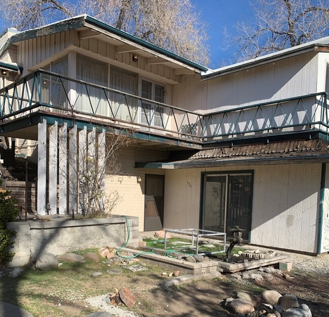 400 Minerva Ln in Reno, NV - Building Photo - Building Photo