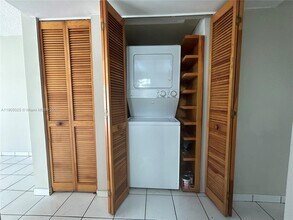 3605 SW 17th St in Miami, FL - Building Photo - Building Photo