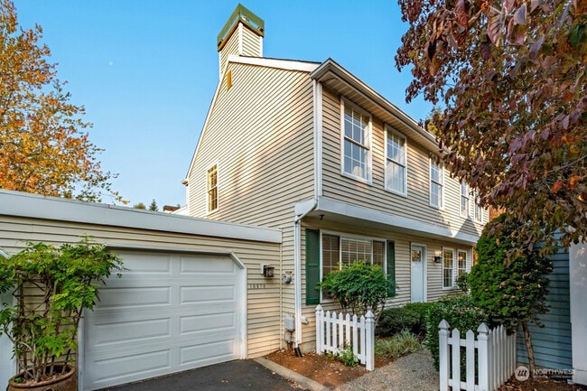 property at 10278 NE 129th Ln