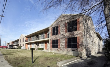 Swope and Mangold in Dallas, TX - Building Photo - Building Photo