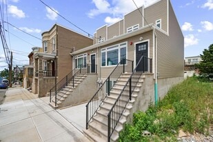 1400 9th St in North Bergen, NJ - Building Photo