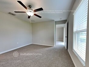 7114 Paradise Island Ct in Sun City Center, FL - Foto de edificio - Building Photo