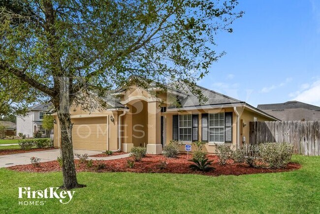 property at 324 W New England Dr