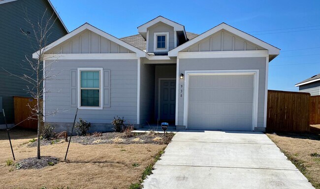 property at 938 Circle Wy