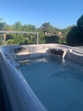 1548 W Via Rancho Pkwy in Escondido, CA - Building Photo - Building Photo