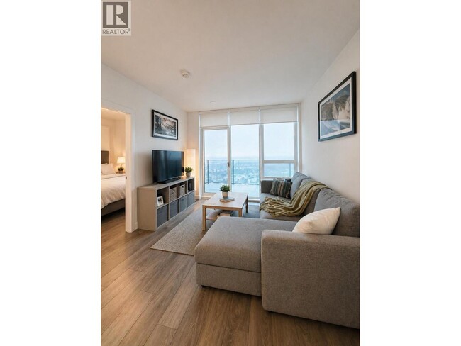 property at 6463 Silver Ave