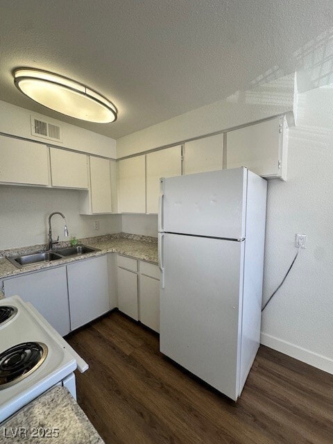 2121 Oceanus Ln in Las Vegas, NV - Building Photo - Building Photo