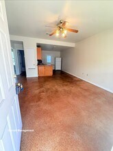 813 E Ave I in Lampasas, TX - Building Photo - Building Photo