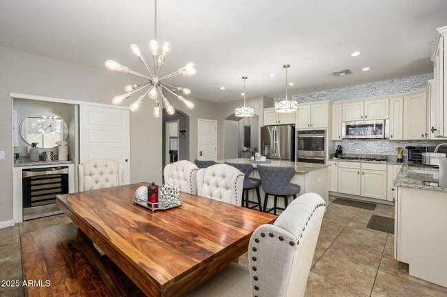 property at 6608 W Saguaro Park Ln