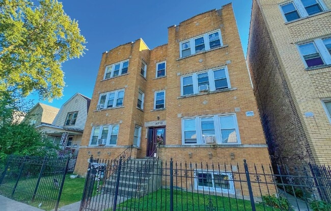 5521-23 W Farragut Ave in Chicago, IL - Building Photo - Primary Photo