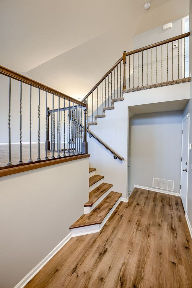 20817 Parker Street in Omaha, NE - Building Photo - Building Photo