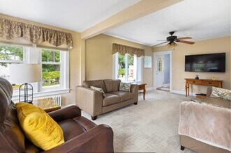 30 Olive St in Ashland, MA - Building Photo - Building Photo