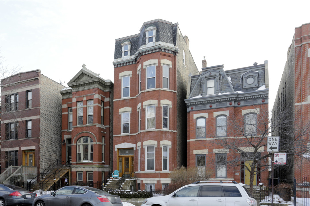 1837 W. Evergreen Avenue in Chicago, IL - Building Photo